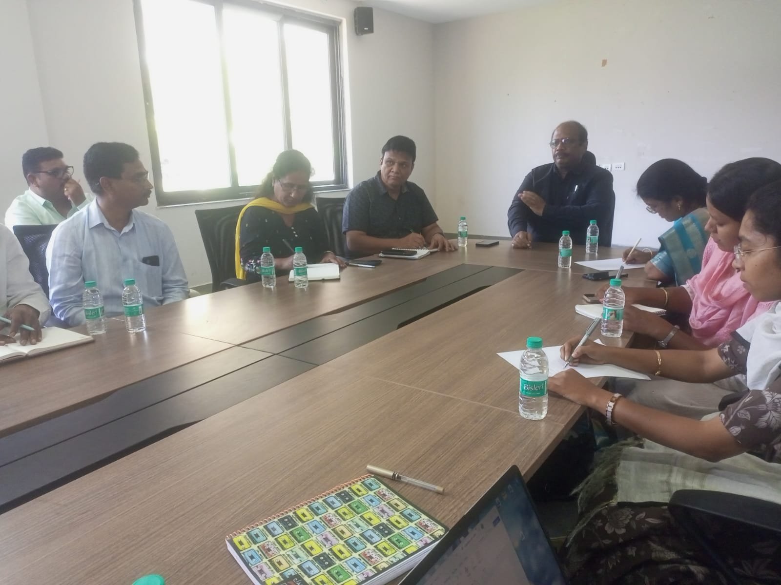 ఇక నుండిఆసుపత్రుల రిజిస్ట్రేషన్లు ఆన్‌లైన్‌లోనే. 
క్లినికల్‌ ఎస్టాబ్లిష్‌మెంట్స్‌ చట్టం 2010 నిబంధనలు తప్పనిసరిగా పాటించాలి