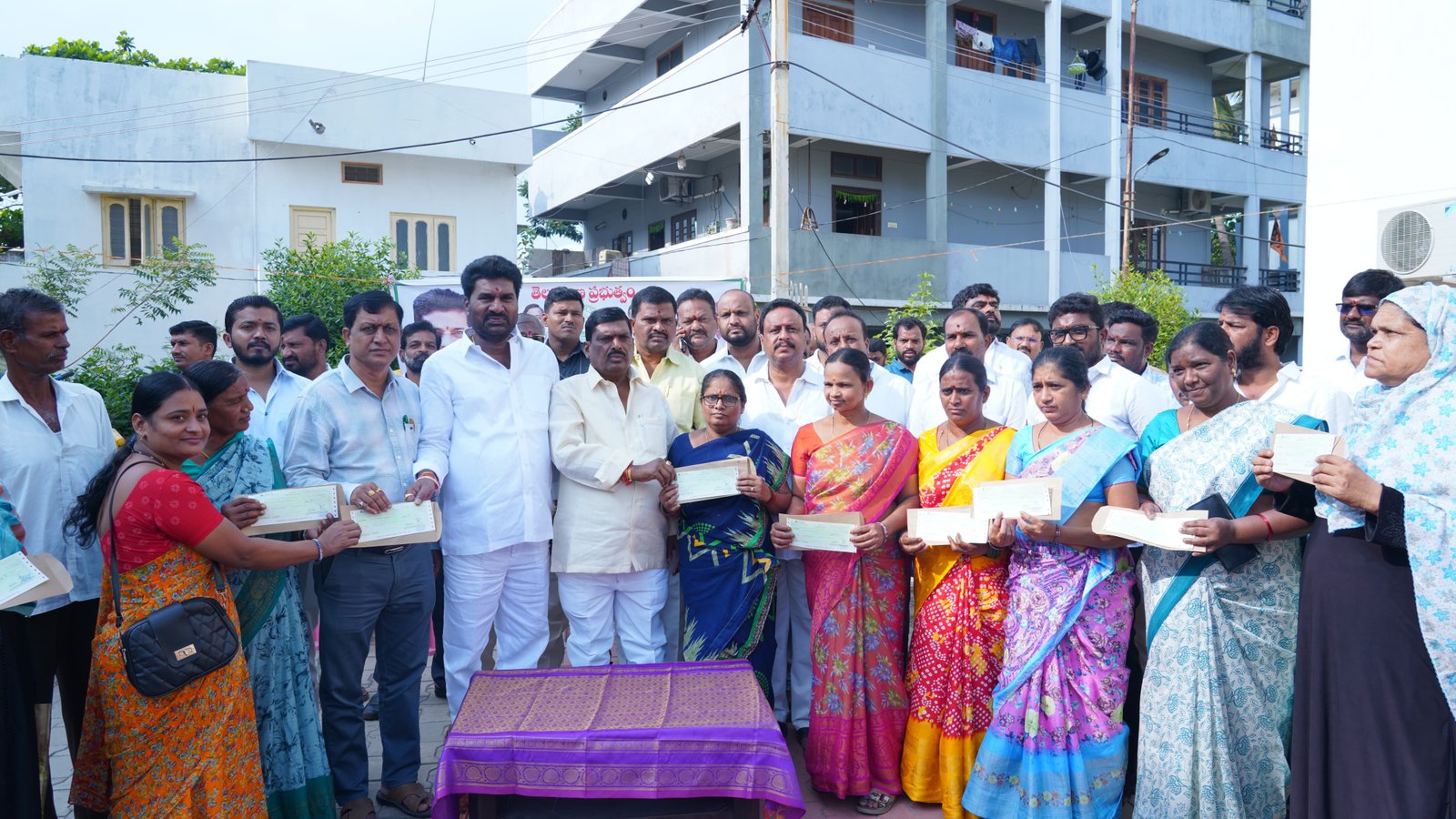 పేదింటి ఆడపిల్లలకు కేసీఆర్ మానసపుత్రిక కల్యాణ లక్ష్మి, షాదీ ముబారక్